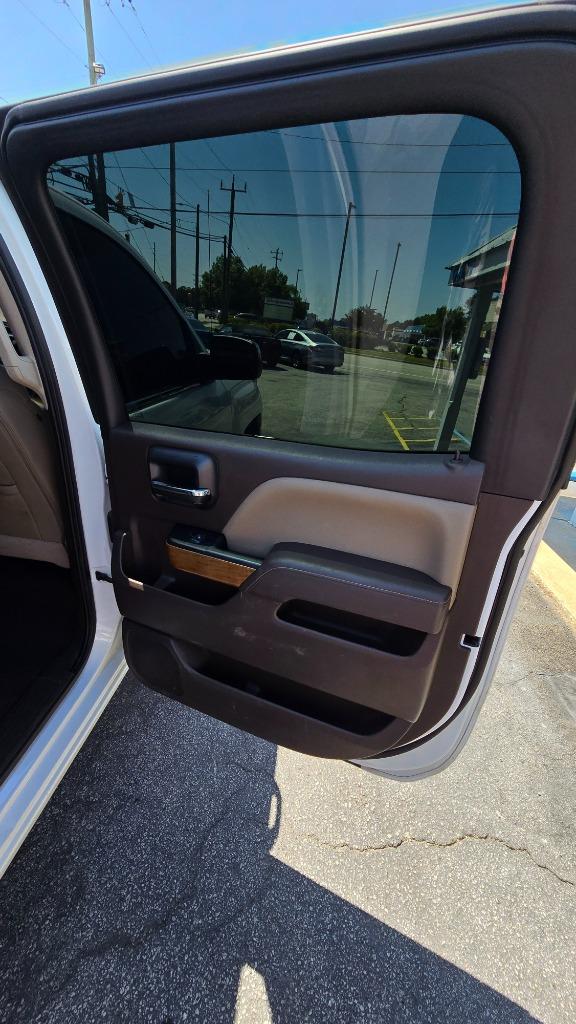 2018 Chevrolet Silverado 1500 LTZ - Photo 23