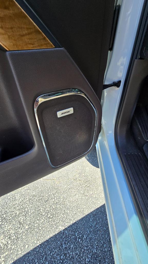 2018 Chevrolet Silverado 1500 LTZ - Photo 11