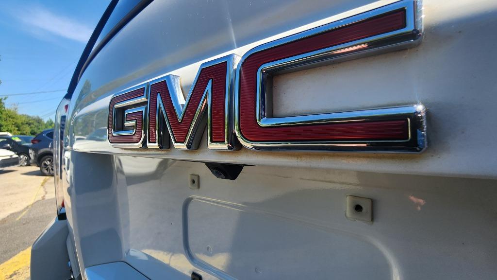 2018 GMC Yukon SLT - Photo 8