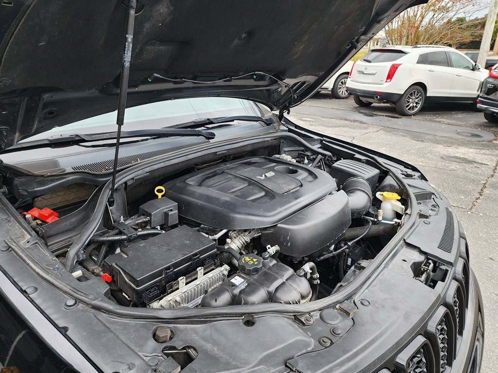 2019 Jeep Grand Cherokee Altitude photo 9