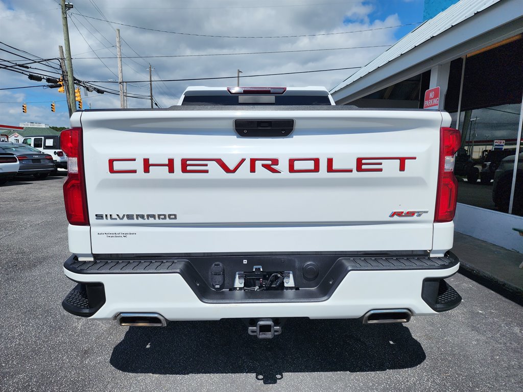 2019 Chevrolet Silverado 1500 RST photo 5