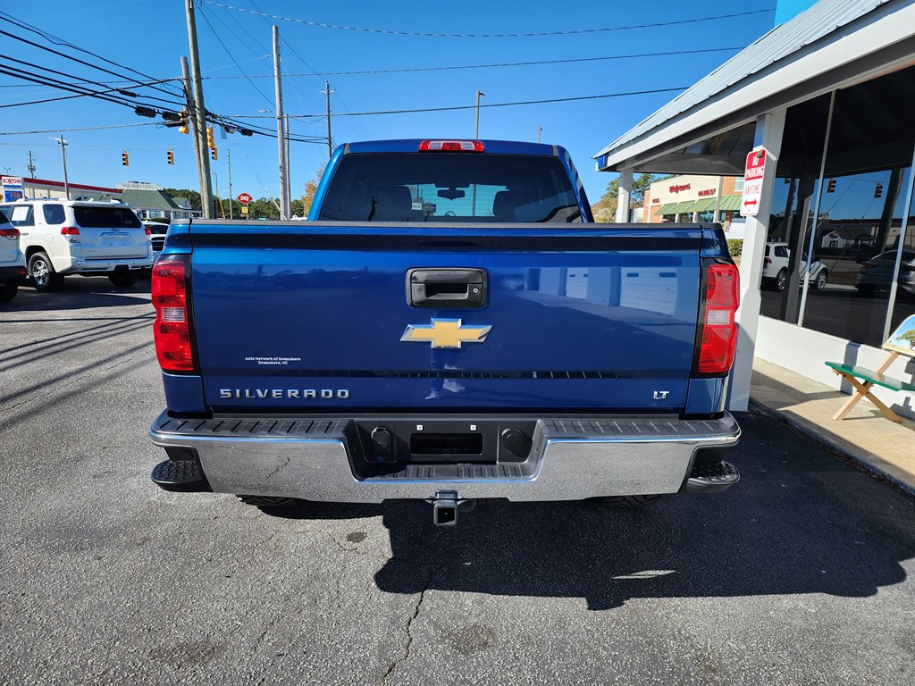 2017 Chevrolet Silverado 1500 LT photo 5