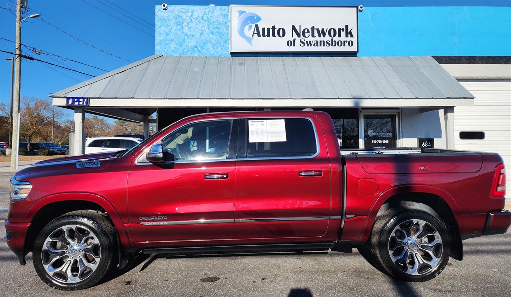 2020 RAM Ram 1500 Pickup Limited photo 2