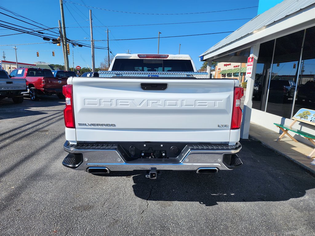 2019 Chevrolet Silverado 1500 LTZ photo 5