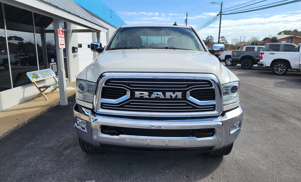 2018 RAM Ram 2500 Pickup Laramie Longhorn photo 9