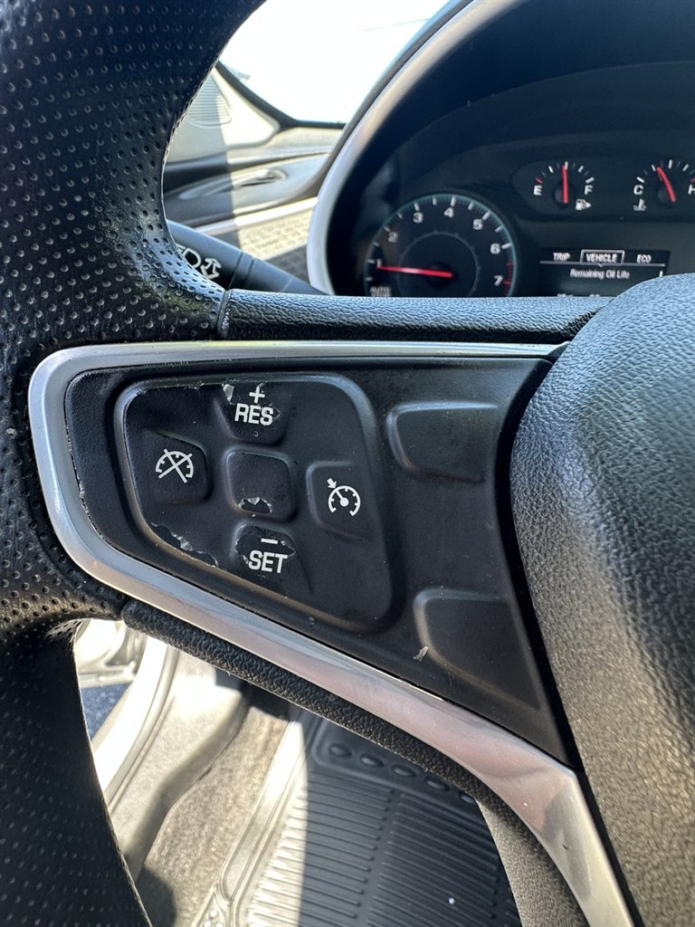 2022 Chevrolet Malibu 1LT photo 13