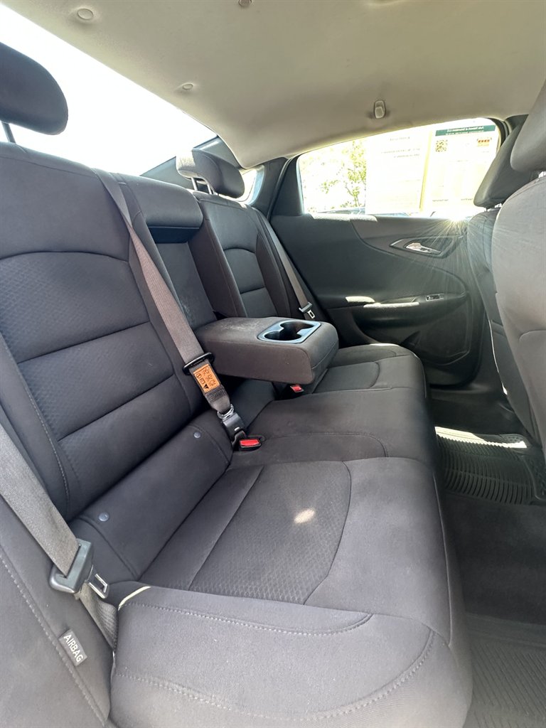 2022 Chevrolet Malibu 1LT photo 10