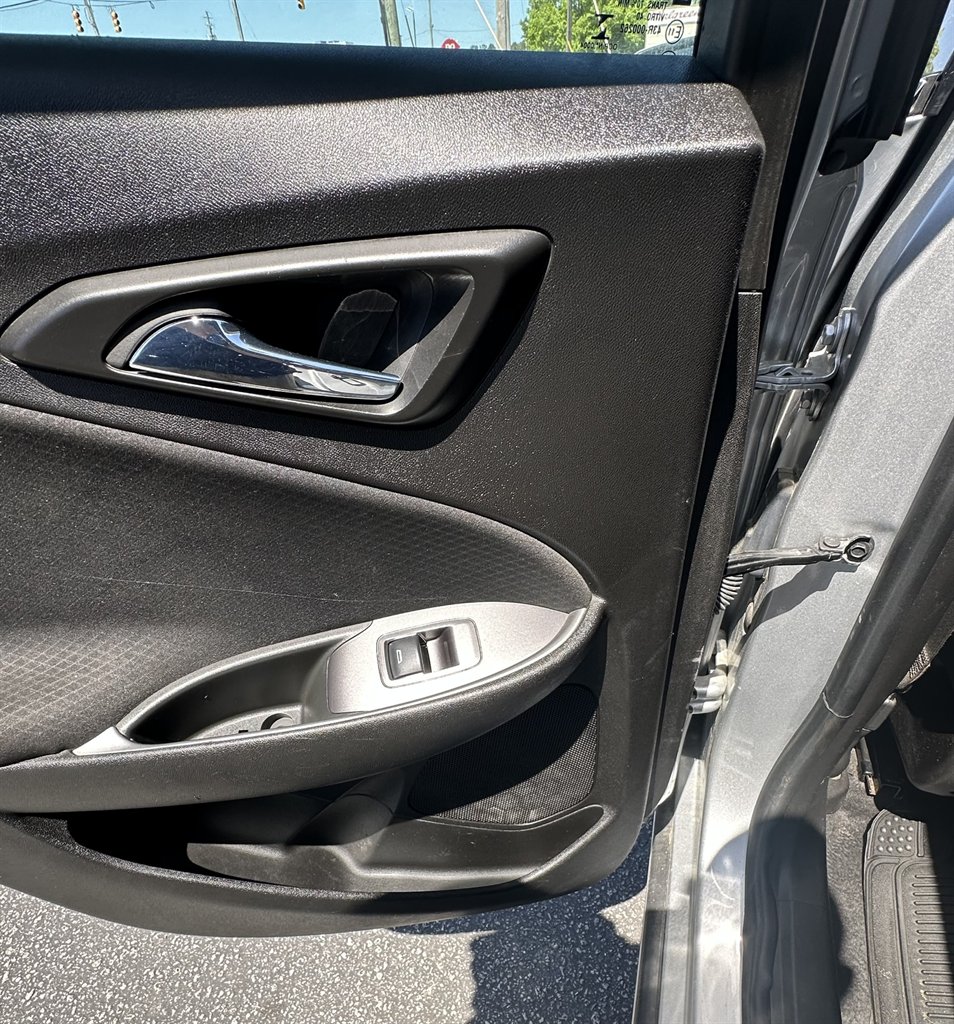 2022 Chevrolet Malibu 1LT photo 14