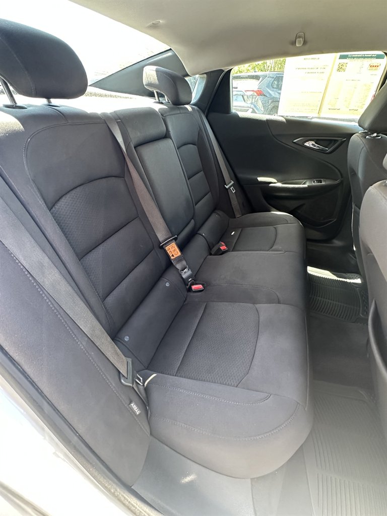 2022 Chevrolet Malibu 1LT photo 16