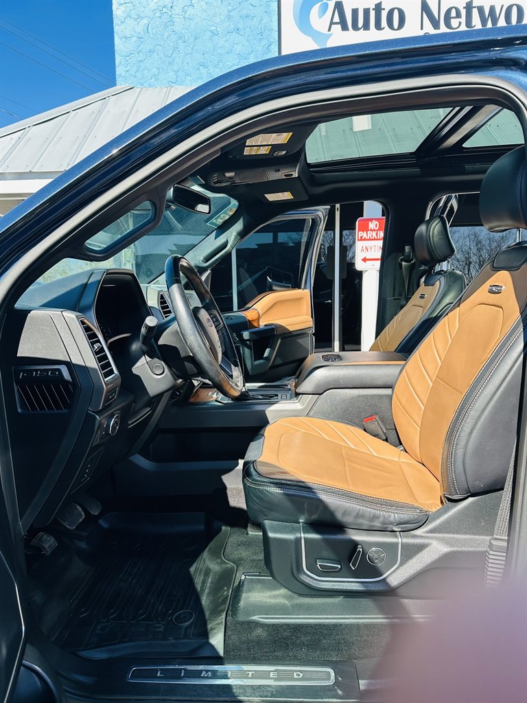 2017 Ford F-150 photo 7