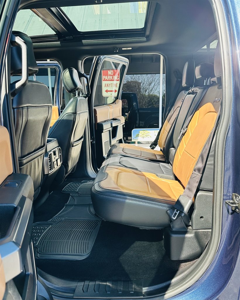 2017 Ford F-150 photo 9