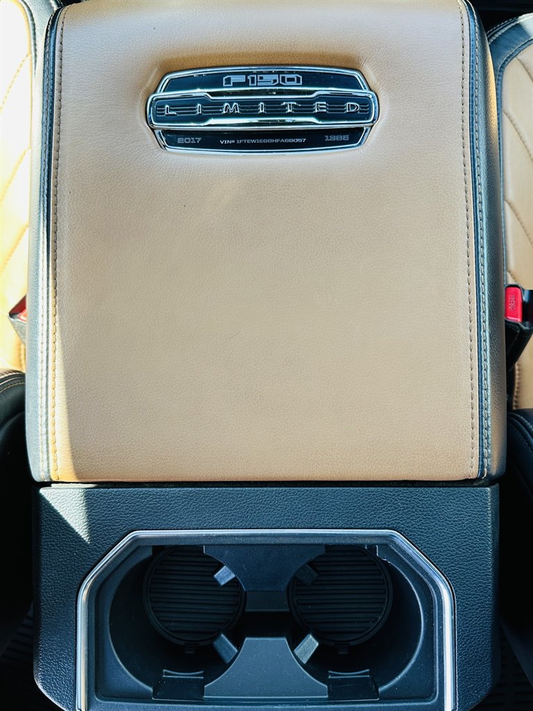 2017 Ford F-150 photo 17
