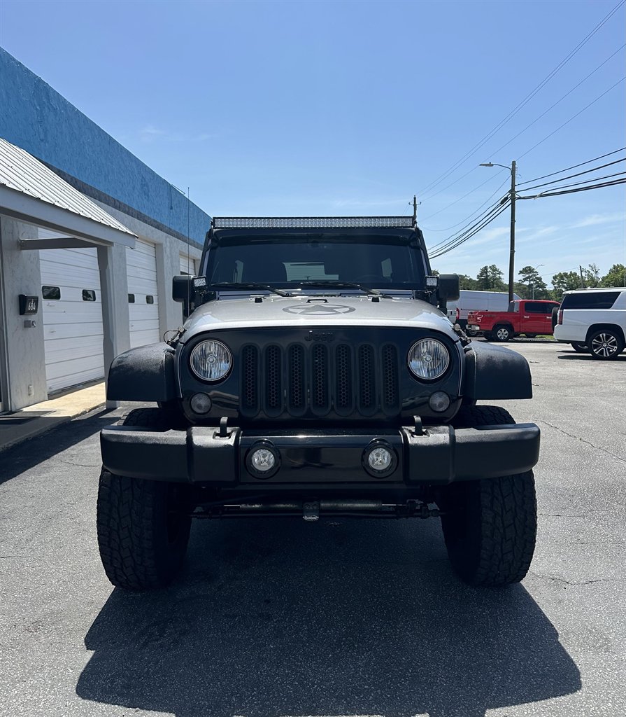 2015 Jeep Wrangler Unlimited Sport photo 2