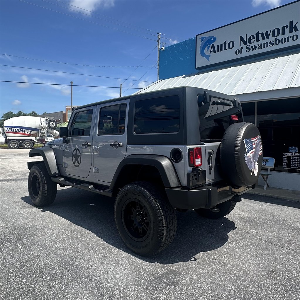 2015 Jeep Wrangler Unlimited Sport photo 6