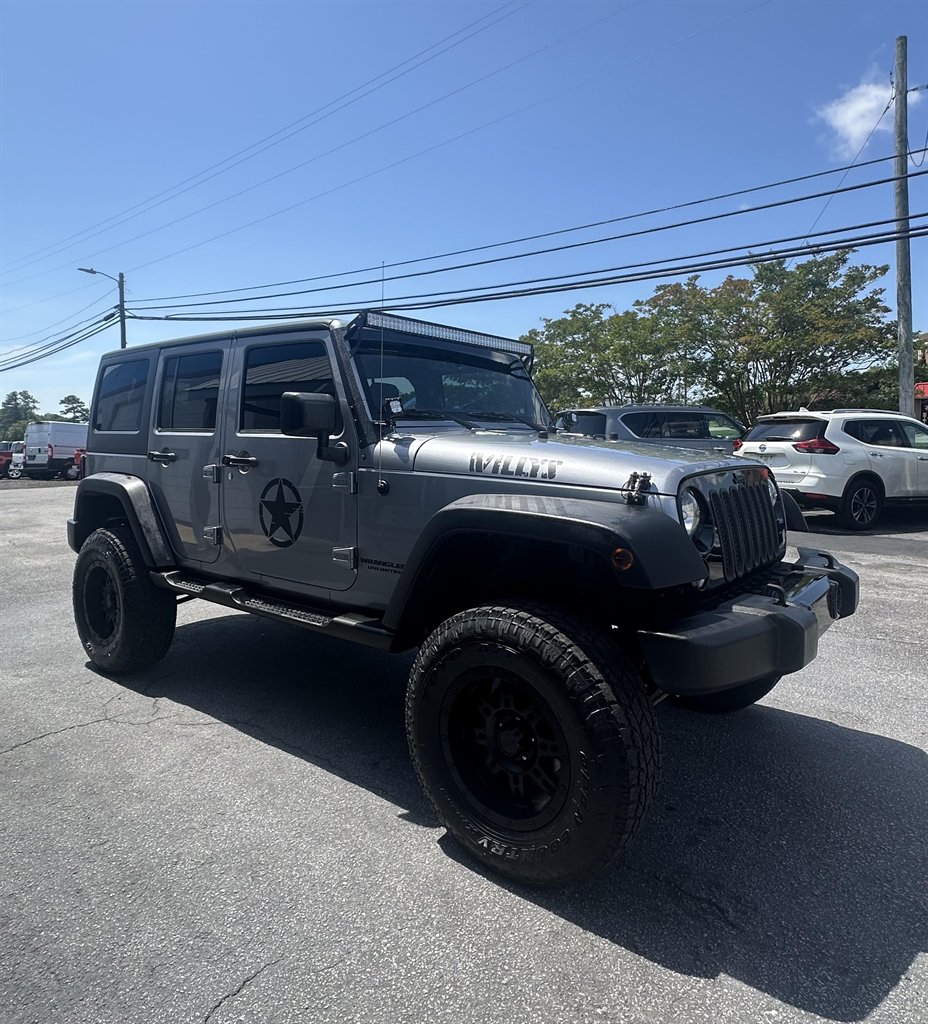 2015 Jeep Wrangler Unlimited Sport photo 3