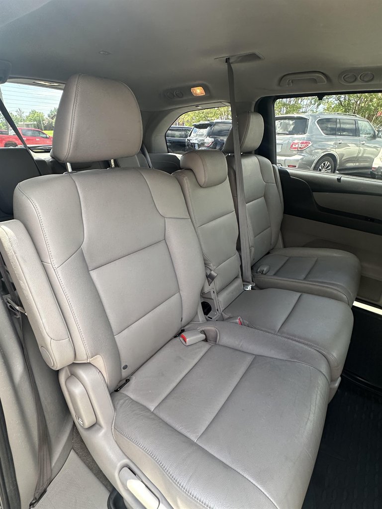 2014 Honda Odyssey EX-L photo 12