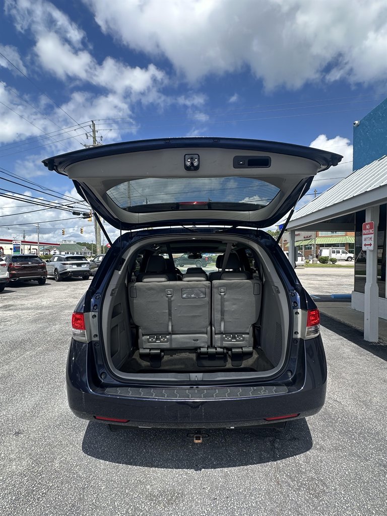 2014 Honda Odyssey EX-L photo 11