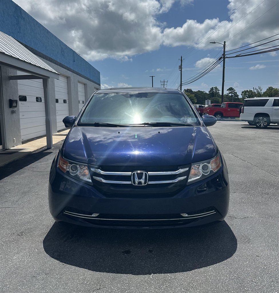 2014 Honda Odyssey EX-L photo 3