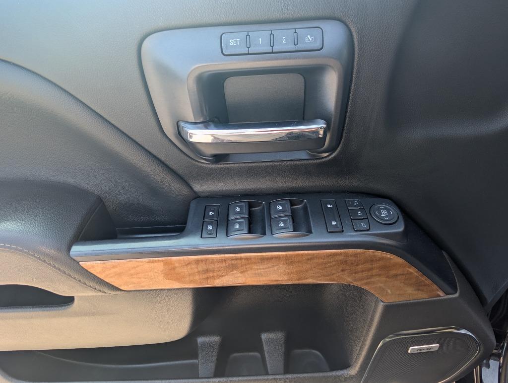 2017 Chevrolet Silverado 3500HD LTZ - Photo 22
