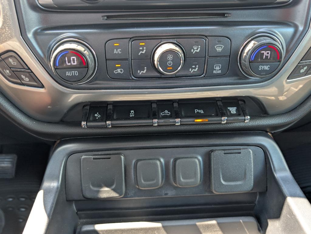 2017 Chevrolet Silverado 3500HD LTZ - Photo 38