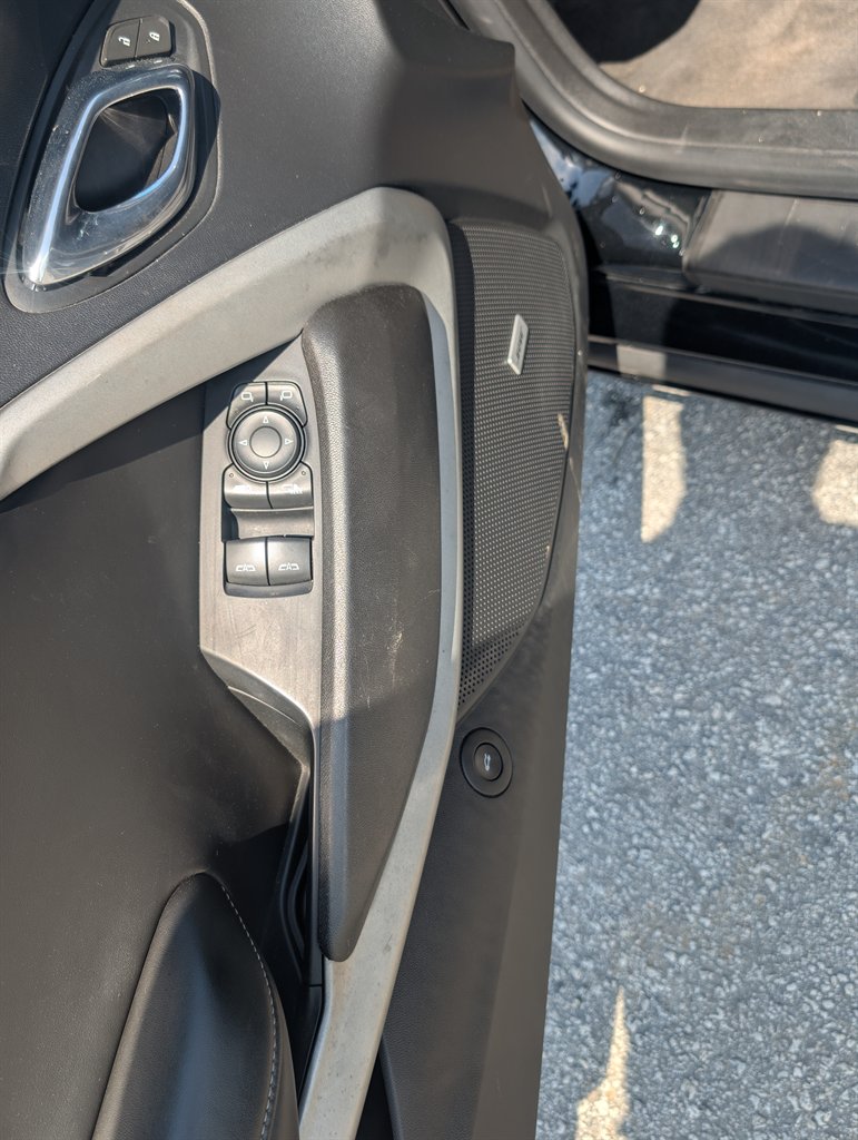 2018 Chevrolet Camaro 2LT - Photo 9