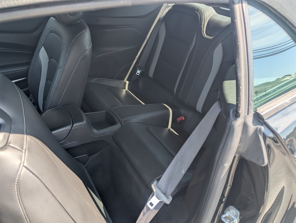 2018 Chevrolet Camaro 2LT - Photo 23