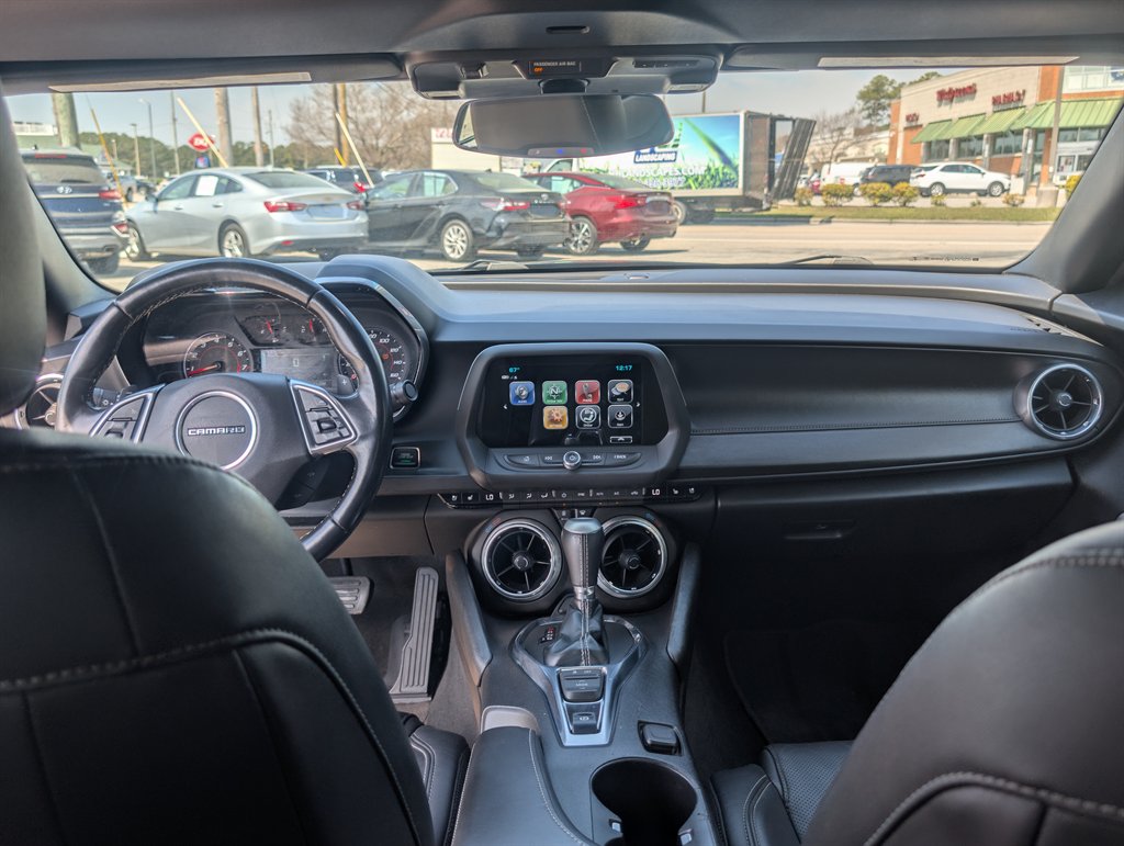 2018 Chevrolet Camaro 2LT - Photo 22