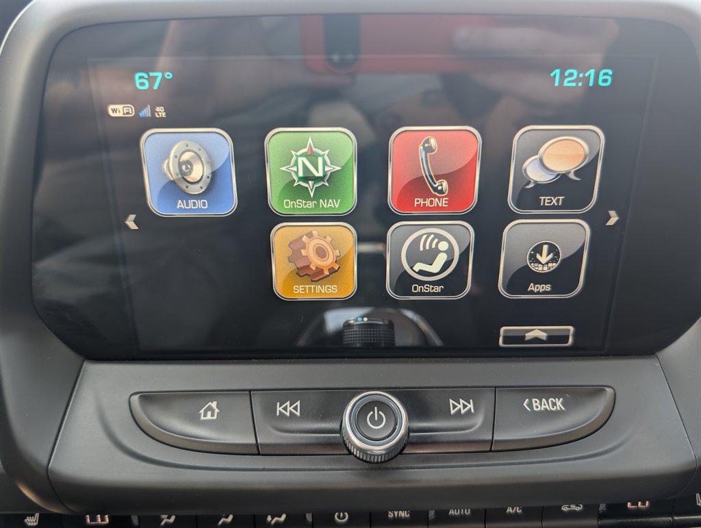 2018 Chevrolet Camaro 2LT - Photo 19