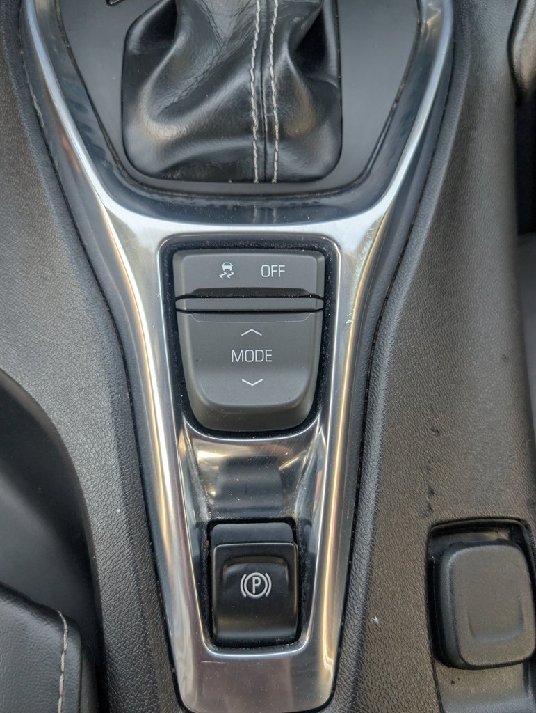2018 Chevrolet Camaro 2LT - Photo 16
