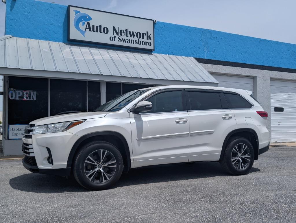 2017 Toyota Highlander LE Plus