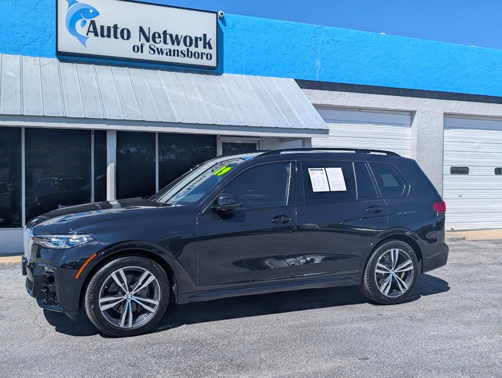 2019 BMW X7 xDrive50i's photo