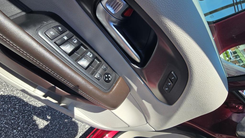 2020 Chrysler Pacifica Touring L - Photo 9