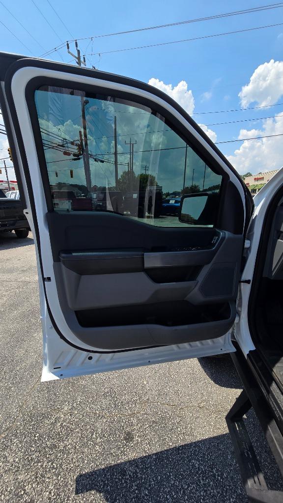 2022 Ford F-150 XLT - Photo 14