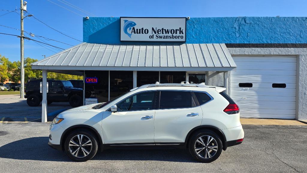 2017 Nissan Rogue SL