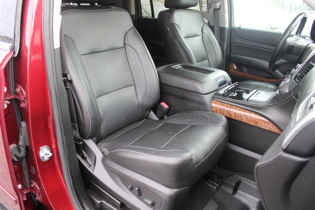 2020 Chevrolet Suburban Premier - Photo 18