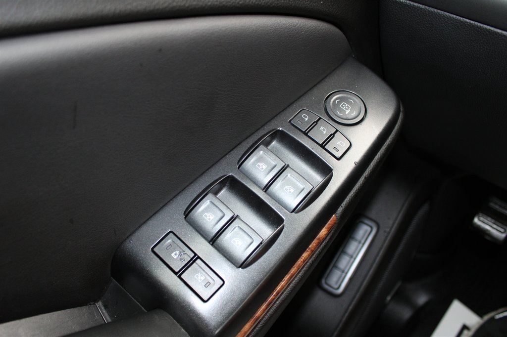 2020 Chevrolet Suburban Premier - Photo 25