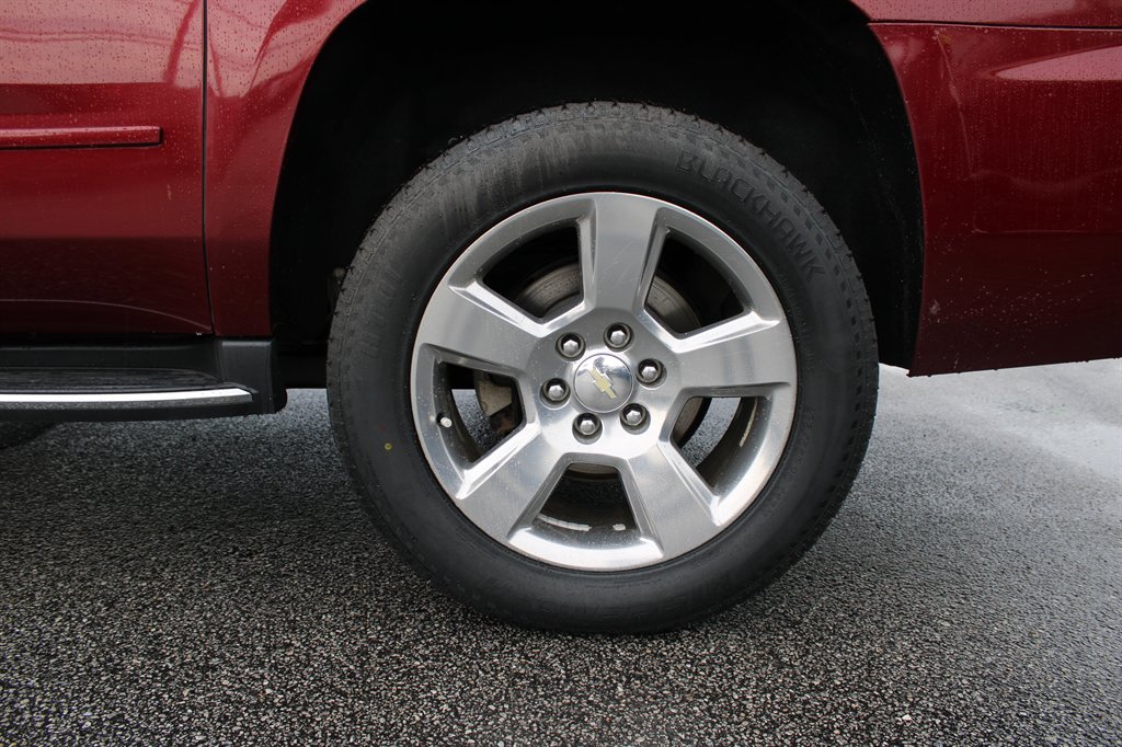 2020 Chevrolet Suburban Premier - Photo 6